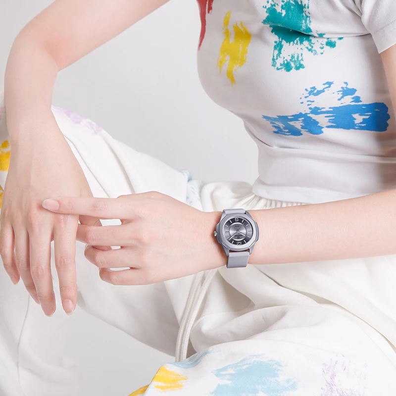 NAVIFORCE 7107 Watch for Women - đánh giá và giá Luxury Watch Black