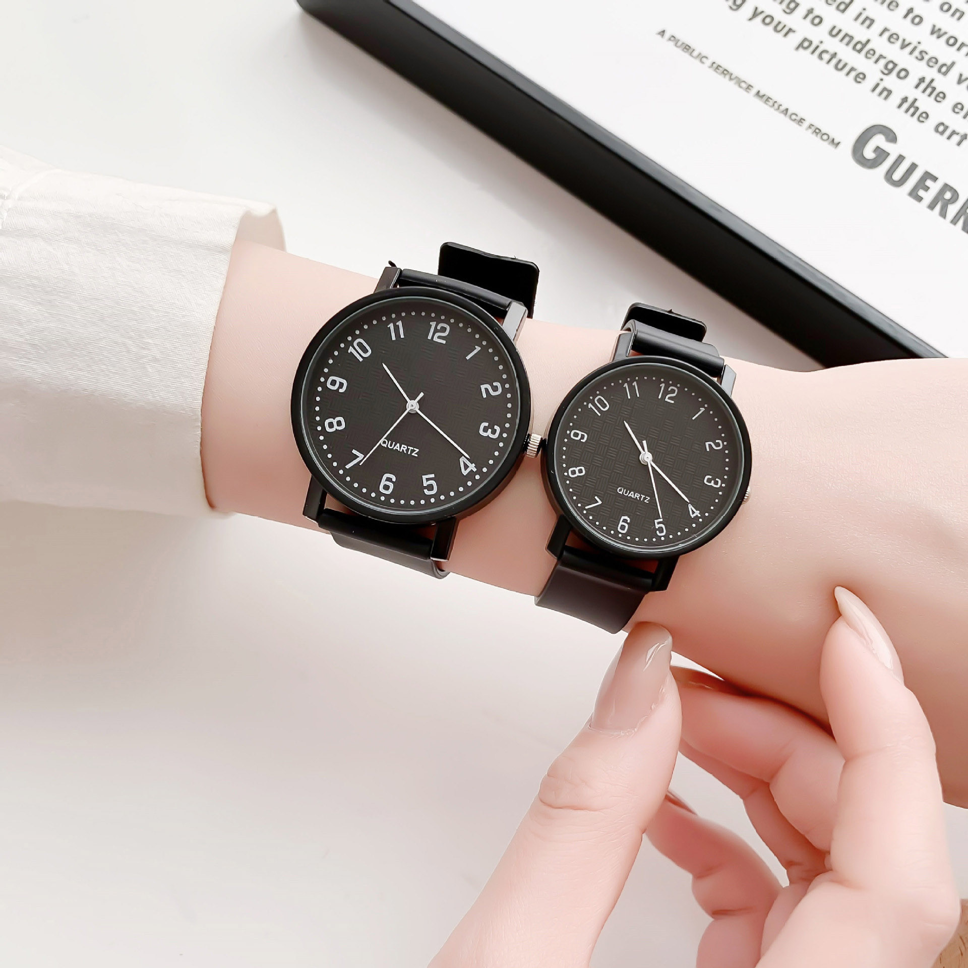 Simple Black Watch Quartz Watc - đánh giá và giá Luxury Watch Black