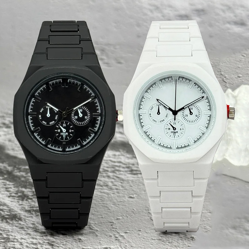 Famous Brand Fake Three-Eyed D - đánh giá và giá Luxury Watch Magazine